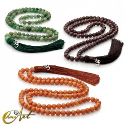Tibetan Buddhist Mala Beads of aventurine 8 mm